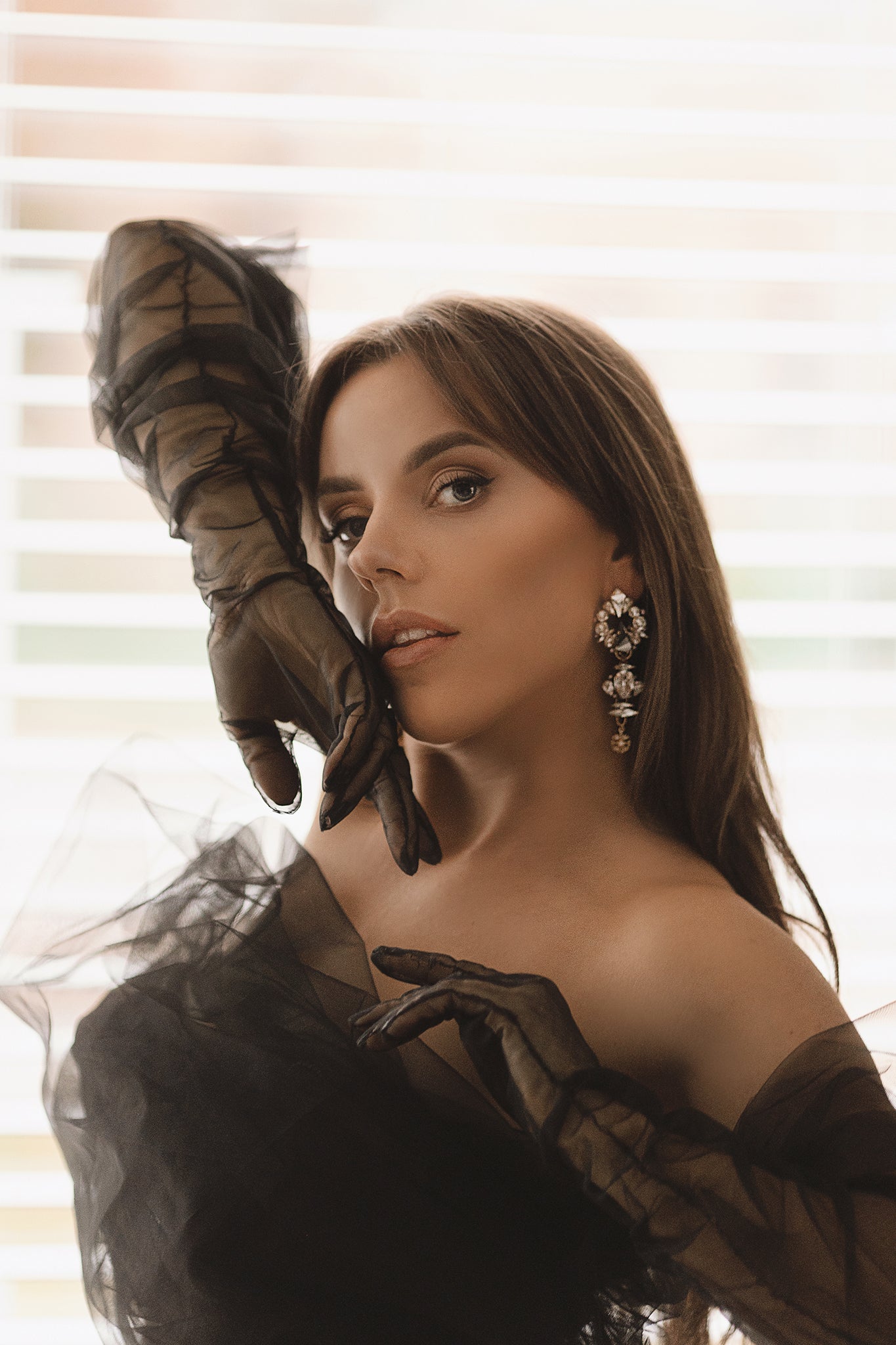 NICOLE AUSKARAI